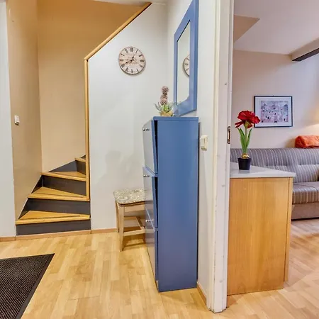 Apartment Daily - Ilmarine - Port Loft Style Near The Old Town *